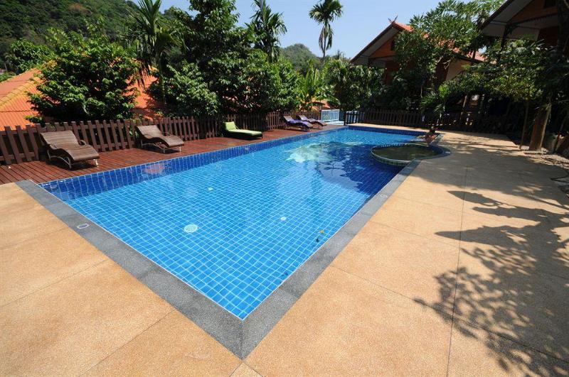 Photo of JJ Bungalow & Guest house, 2-star hotel in Ko Phi Phi