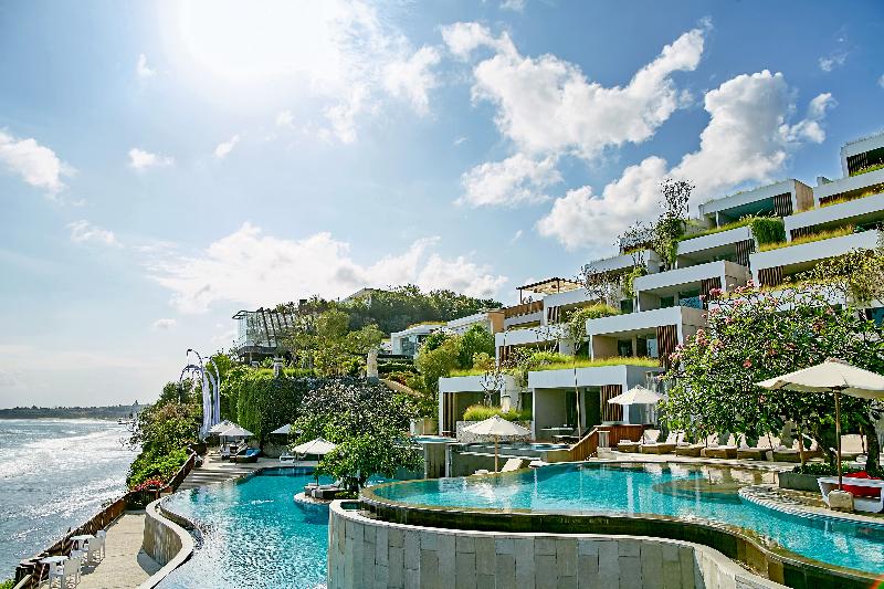 Anantara Uluwatu Bali Resort, Singapore