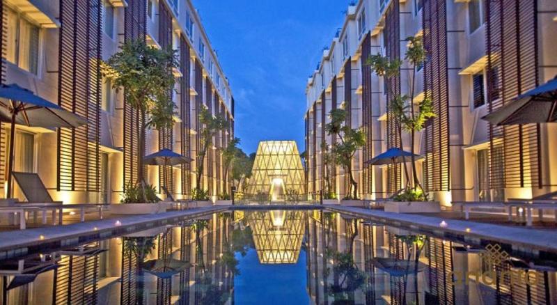 Ananta Legian Hotel, Singapore