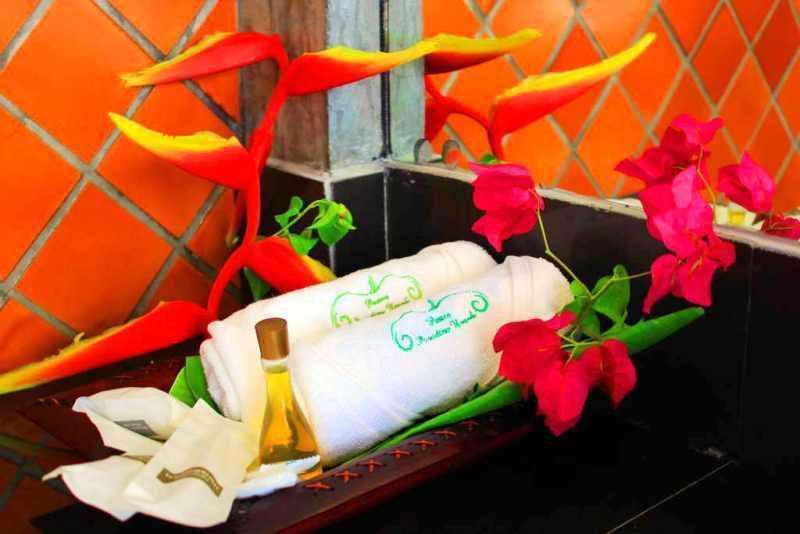 Photo of Peace Paradise Beach, 3-star hotel in Ko Lanta