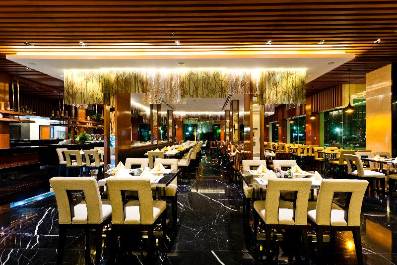 Photo of Royal Princess Larn Luang, 4-star hotel in Bangkok (and vicinity)