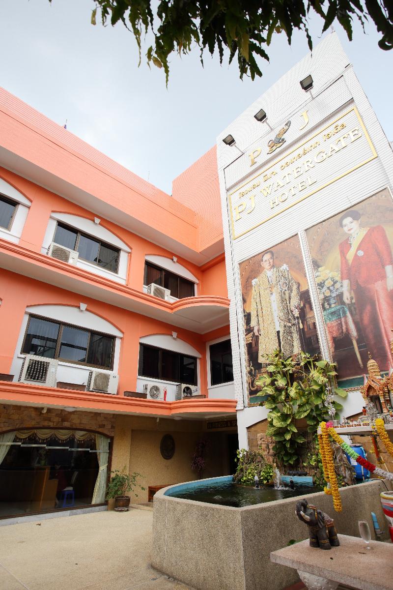 Photo of PJ Watergate Hotel, 2-star hotel in Bangkok (and vicinity)