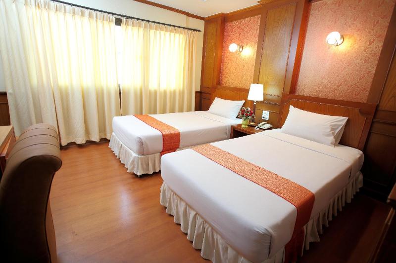 Photo of PJ Watergate Hotel, 2-star hotel in Bangkok (and vicinity)