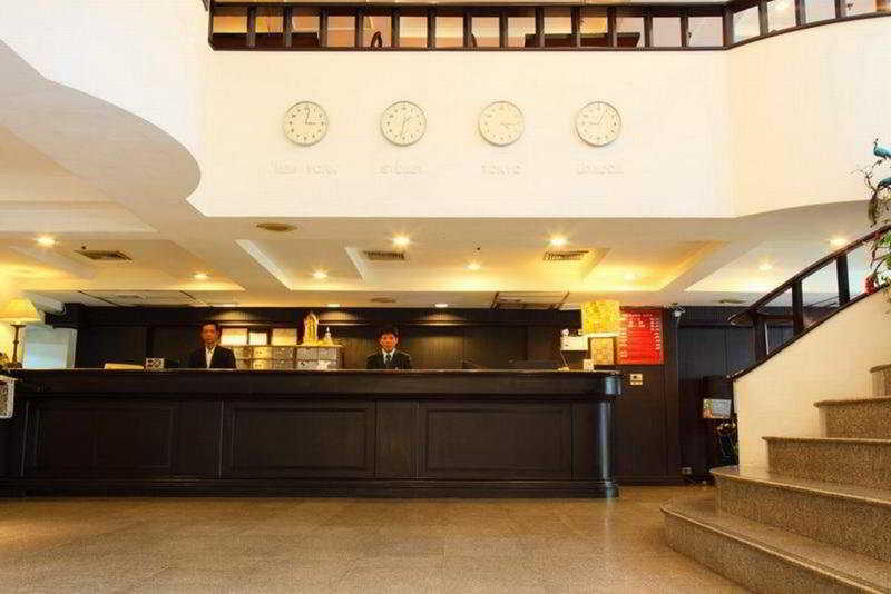 Photo of White Palace Bangkok, 2-star hotel in Bangkok (and vicinity)