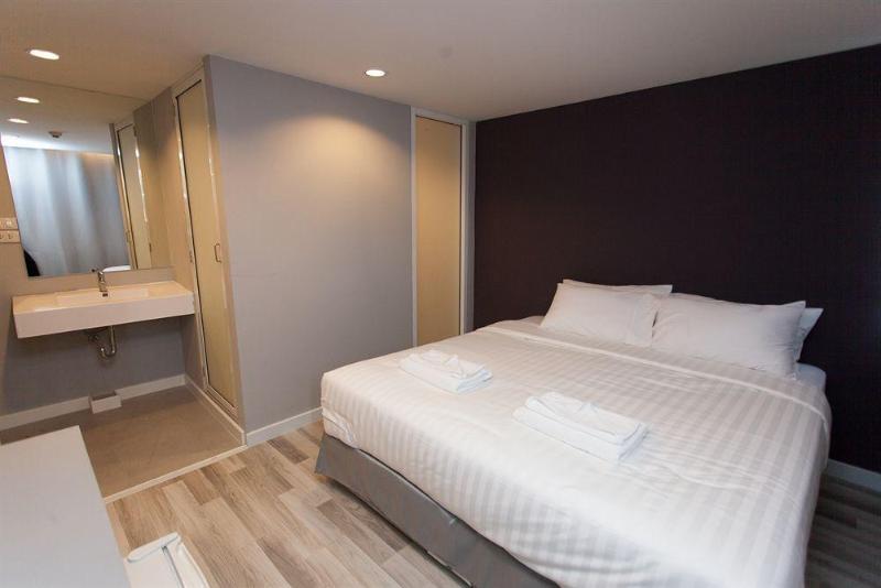 Photo of Nantra Ploenchit, 3-star hotel in Bangkok (and vicinity)