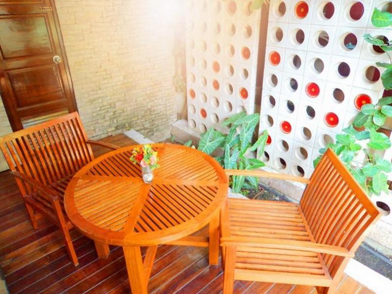 Photo of CITICHIC Sukhumvit 13 Bangkok by Compass Hospitality hotel in Bangkok (and vicinity)