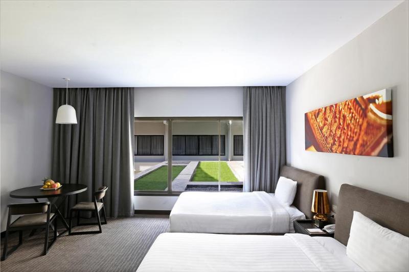 Photo of S Ratchada Leisure Hotel, 5-star hotel in Bangkok (and vicinity)