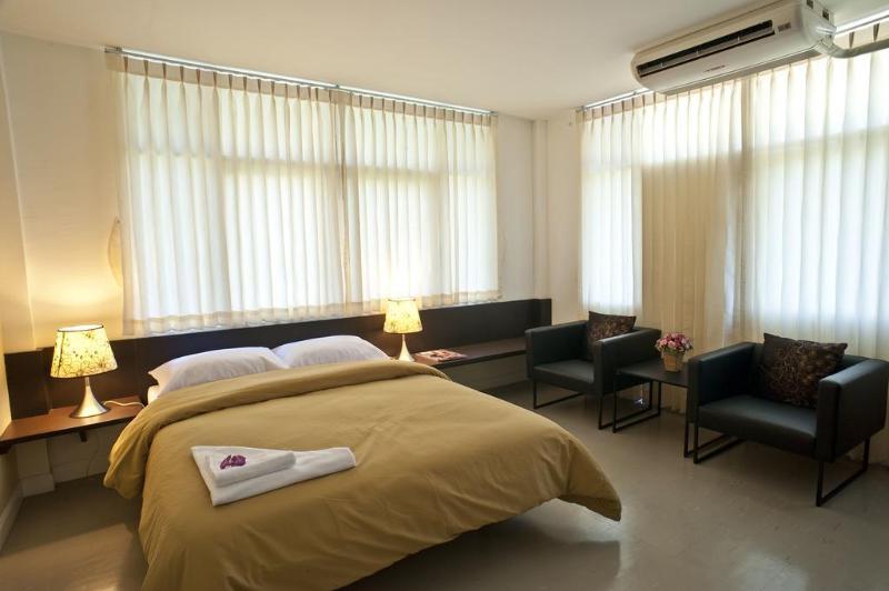 G9 Bangkok exterior, 3-Star hotel in Bangkok (and vicinity)