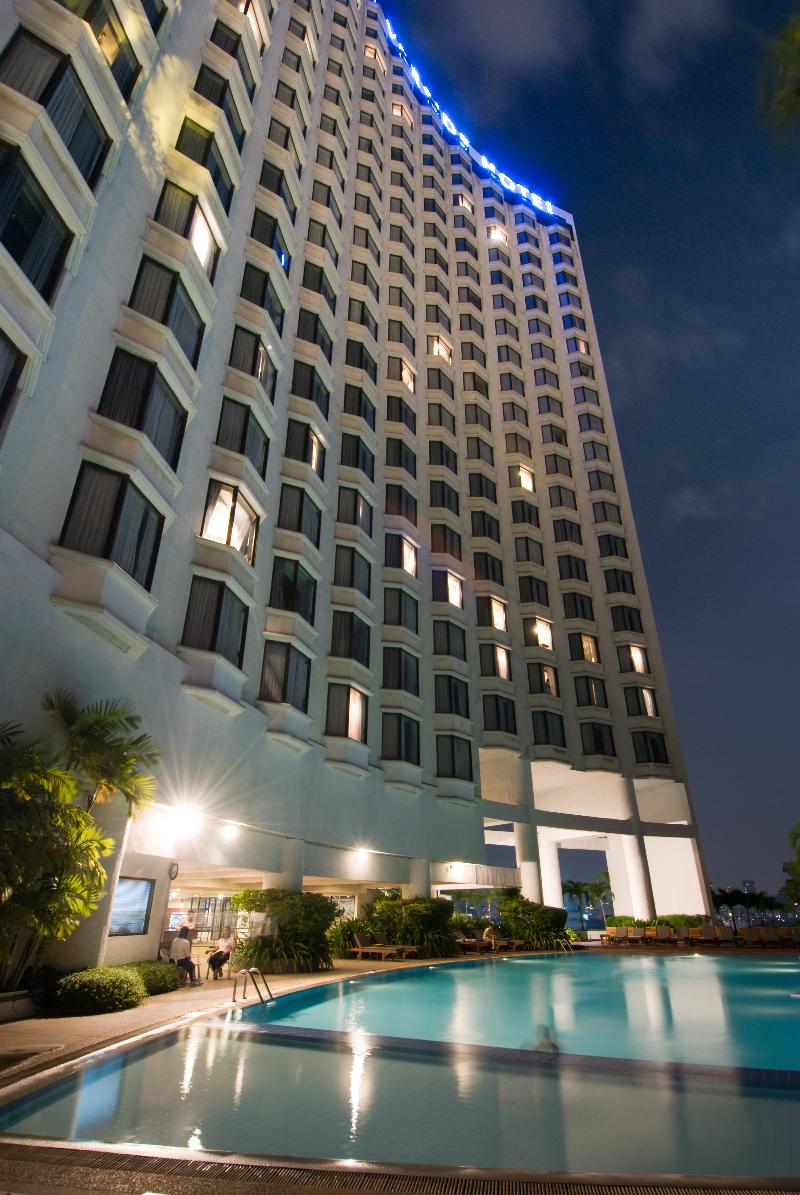 Photo of Montien Riverside Hotel Bangkok, 5-star hotel in Bang Kho Laem
