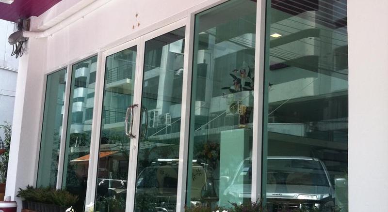 Photo of Nantra Ekkamai, 3-star hotel in Bangkok (and vicinity)