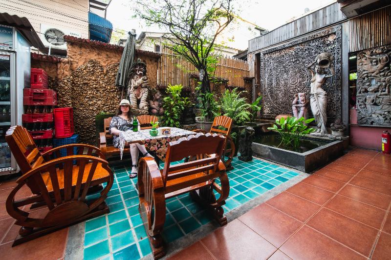 Photo of Wild Orchid Villa Bangkok, 3-star hotel in Bangkok (and vicinity)