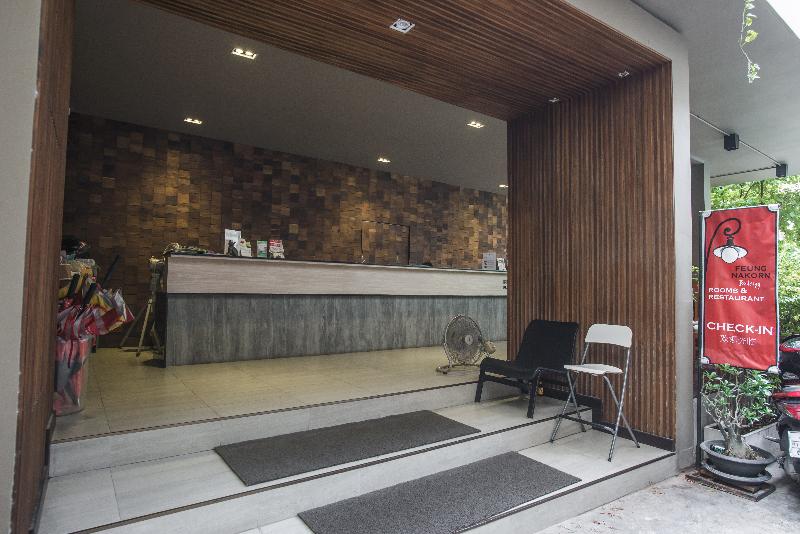 Feung Nakorn Balcony Rooms and Cafe exterior,  hotel in Bangkok (and vicinity)