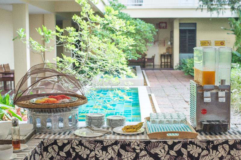 Photo of Feung Nakorn Balcony Rooms and Cafe hotel in Bangkok (and vicinity)