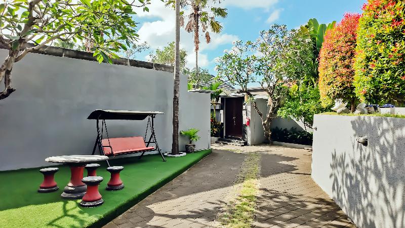 Grand Kesambi Resort and Villas, Singapore