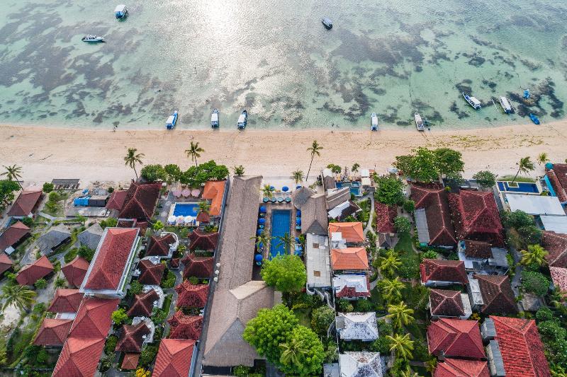 Lembongan Beach Club and Resort, Singapore