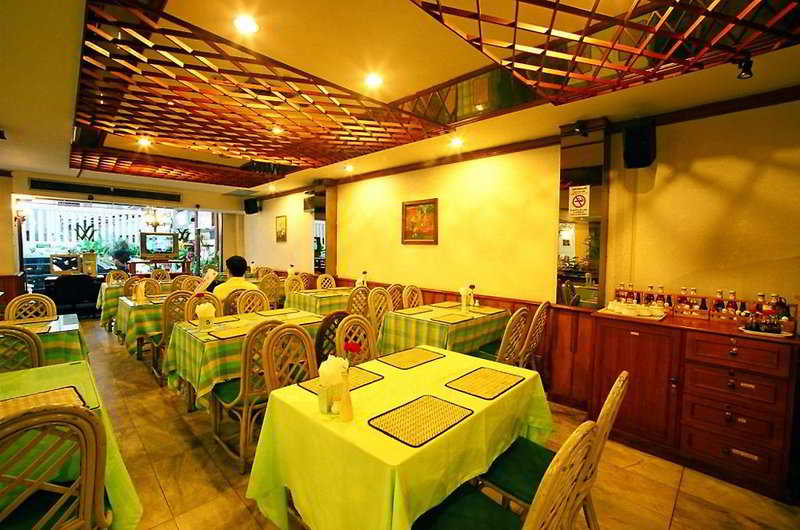 Photo of Wall Street Inn, 2-star hotel in Bangkok (and vicinity)