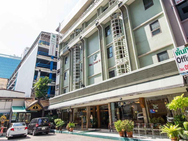 Photo of Wall Street Inn, 2-star hotel in Bangkok (and vicinity)