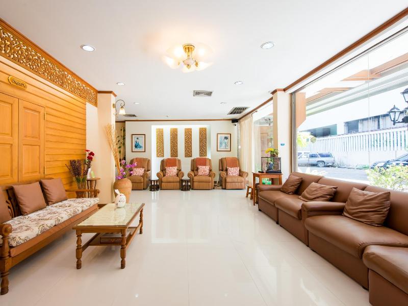 Photo of Wall Street Inn, 2-star hotel in Bangkok (and vicinity)