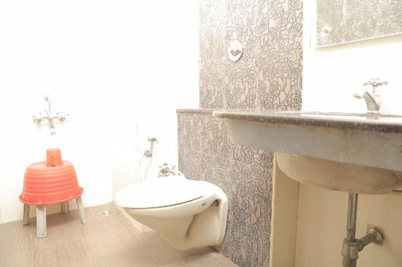 Photo of Krishna International, 2-star hotel in Chennai (and vicinity)