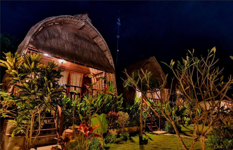 Sunset Coin Lembongan Cottage and Spa, Singapore