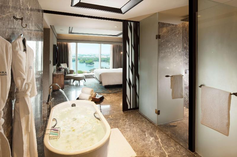 Photo of Conrad Bengaluru, 5-star hotel in Bengaluru (and vicinity)