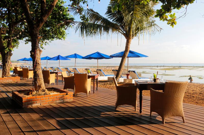 Inna Sindhu Beach, Singapore