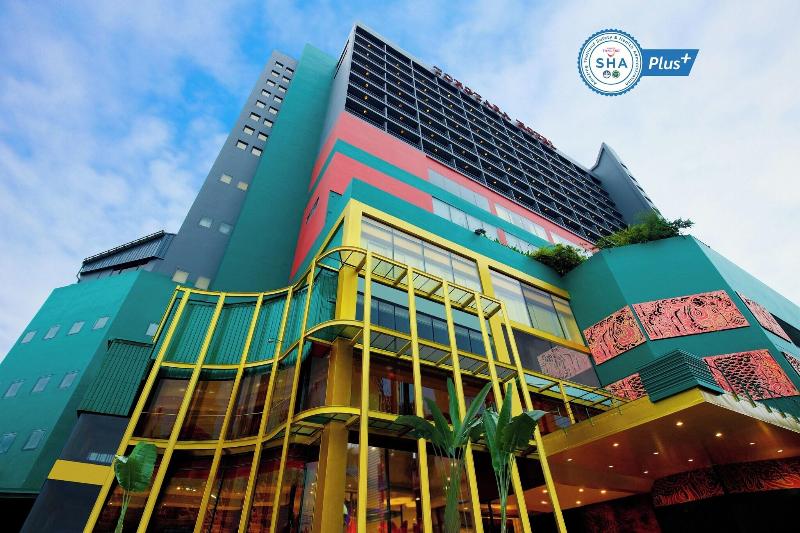 Tongtara Riverview Hotel, 3-star hotel in Bang Kho Laem