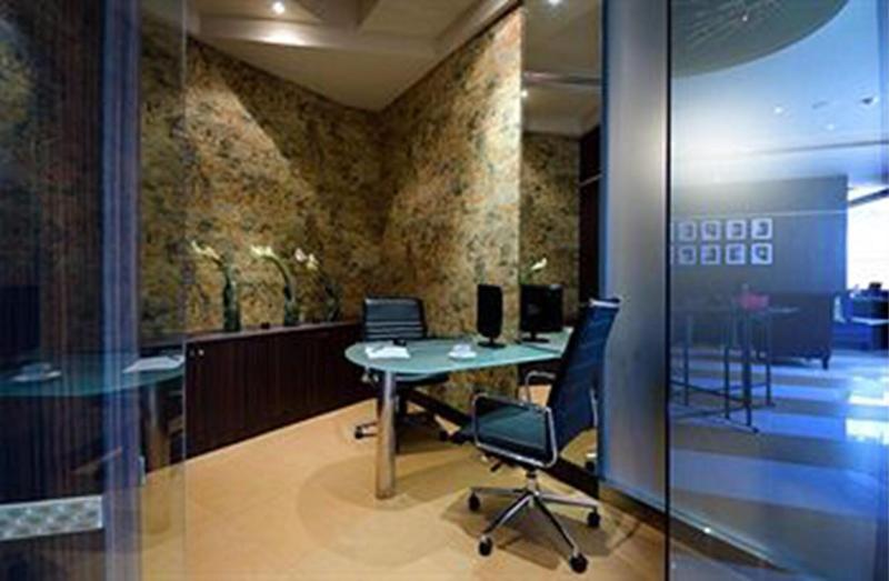 Photo of Tongtara Riverview Hotel, 3-star hotel in Bang Kho Laem