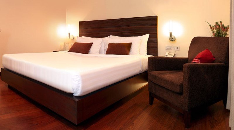 Photo of St James Hotel, 3-star hotel in Bangkok (and vicinity)