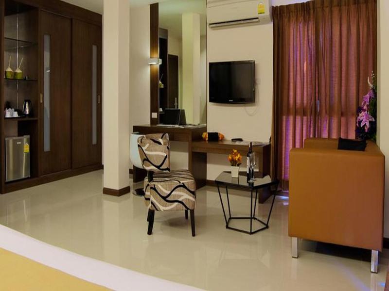 Photo of Grand Alpine, 3-star hotel in Bangkok (and vicinity)