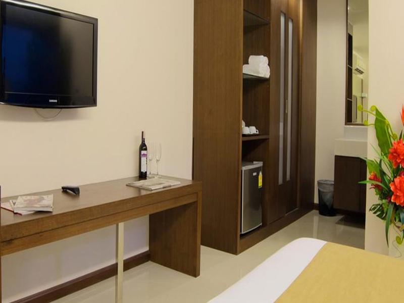 Photo of Grand Alpine, 3-star hotel in Bangkok (and vicinity)