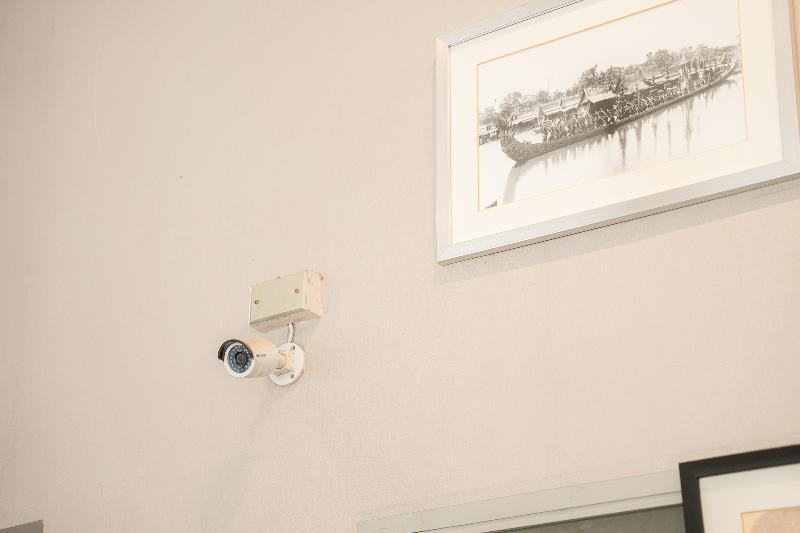 Photo of Ratchadamnoen Residence, 3-star hotel in Bangkok (and vicinity)