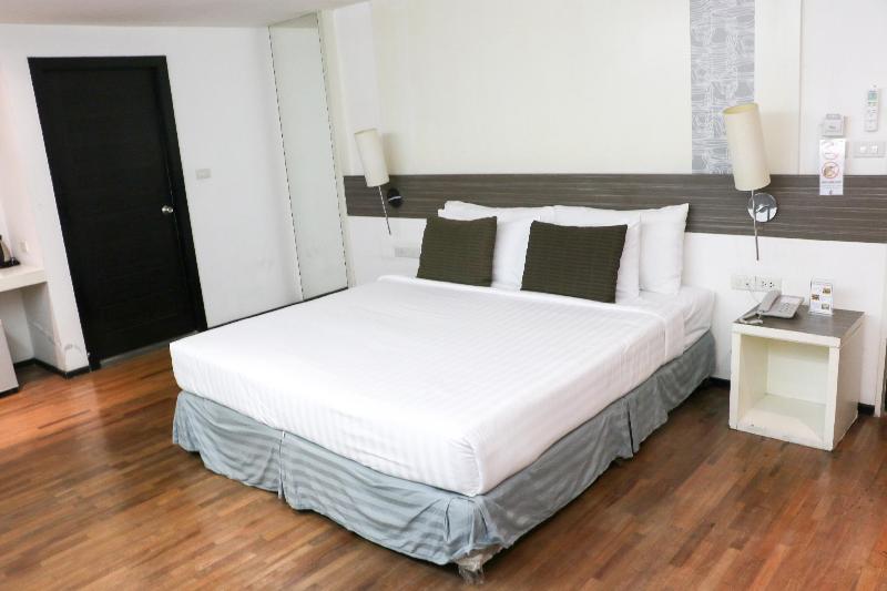 Photo of The Mini R Ratchada Hotel, 3-star hotel in Bangkok (and vicinity)