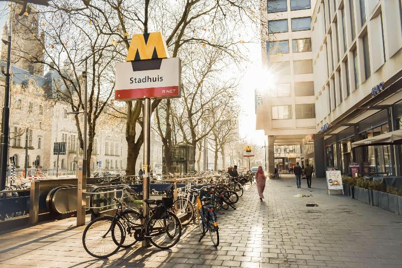 Photo of Hilton Rotterdam, 5-star hotel in Rotterdam (and vicinity)