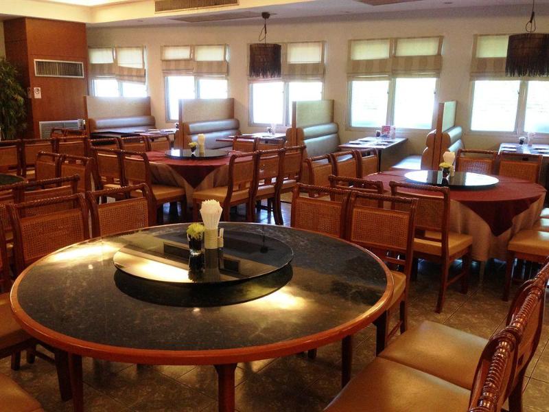 Photo of New Travel Lodge Hotel, 2-star hotel in Chanthaburi