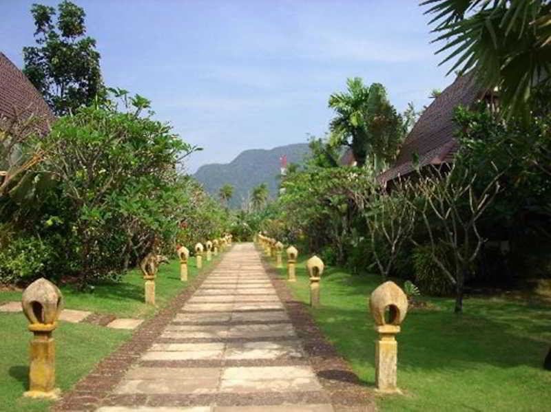 Photo of Barali Beach Resort Koh Chang, 4-star hotel in Ko Chang