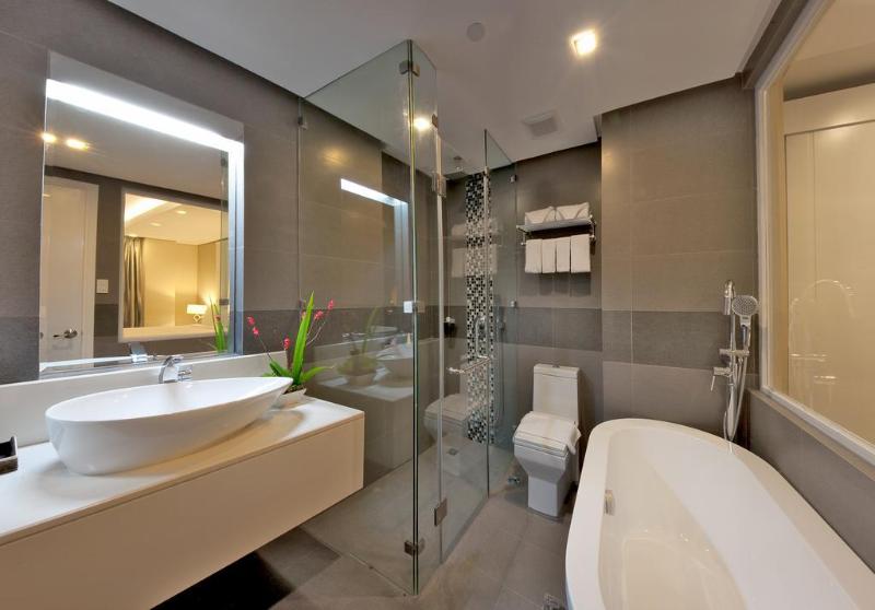 Photo of The Oriental Legazpi, 5-star hotel in Legazpi (and vicinity)