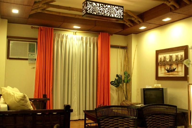 Photo of Java Hotel, 3-star hotel in Laoag