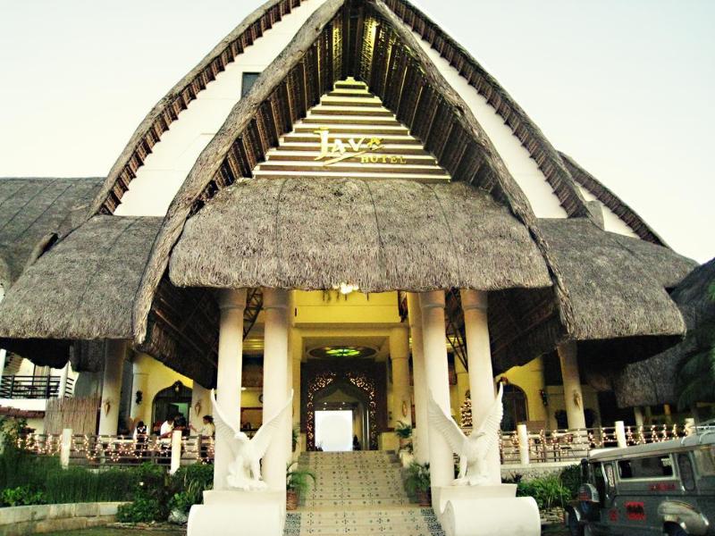 Photo of Java Hotel, 3-star hotel in Laoag