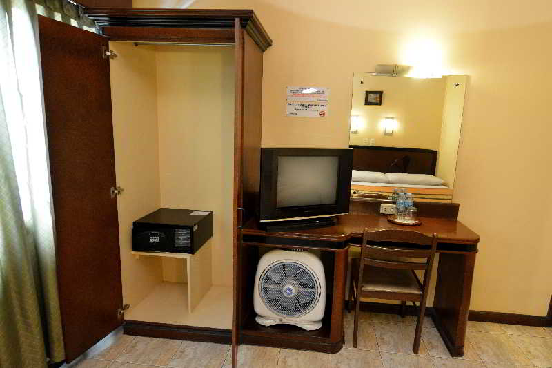 Photo of Paladin Hotel, 3-star hotel in Baguio