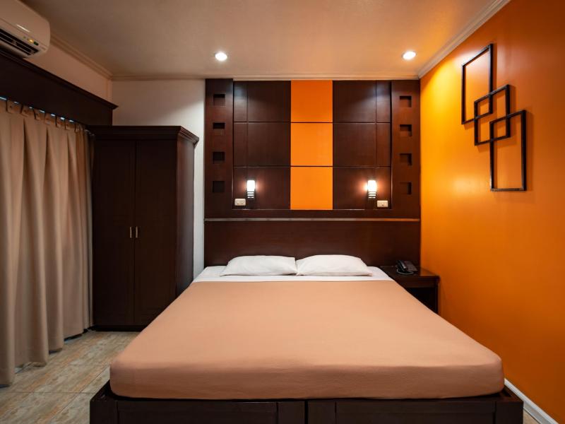 Photo of Paladin Hotel, 3-star hotel in Baguio