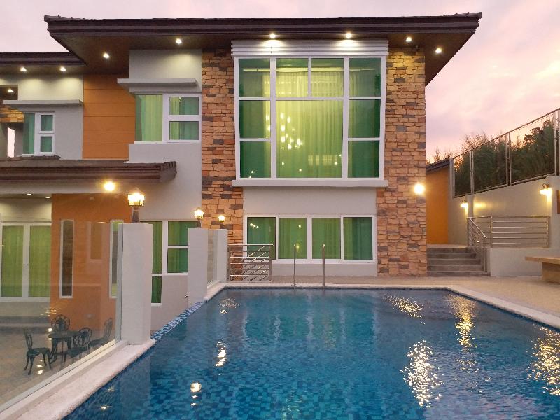 Photo of Lee Boutique Hotel Tagaytay, 3-star hotel in Cavite
