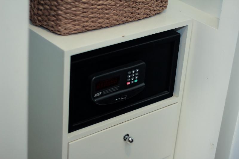 Photo of Casablanca Suites Near Airport, 3-star hotel in Legazpi (and vicinity)