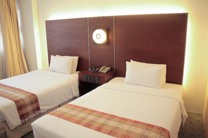 Photo of Casablanca Suites Near Airport, 3-star hotel in Legazpi (and vicinity)