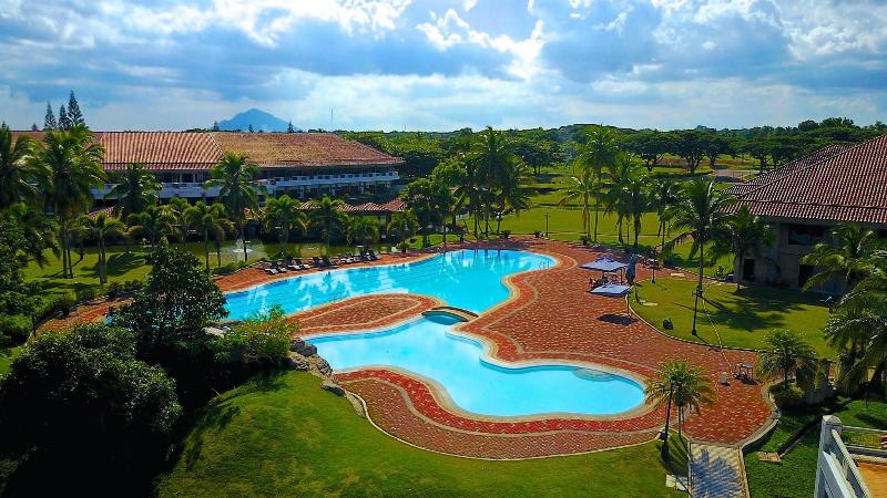 The Suites at Mount Malarayat exterior, 3-Star hotel in Batangas
