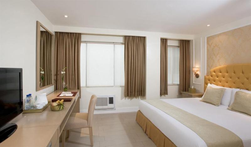 Photo of Hotel St Ellis, 3-star hotel in Legazpi (and vicinity)