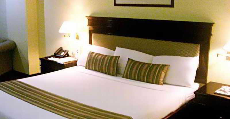 Photo of El Cielito Hotel - Sta. Rosa, 3-star hotel in Laguna (province)