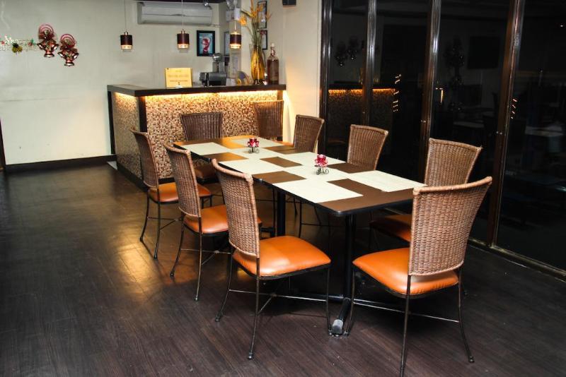 Photo of Riverview Resort & Conference Center, 3-star hotel in Calamba