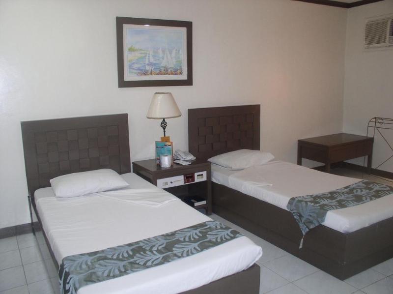 Photo of Riverview Resort & Conference Center, 3-star hotel in Calamba