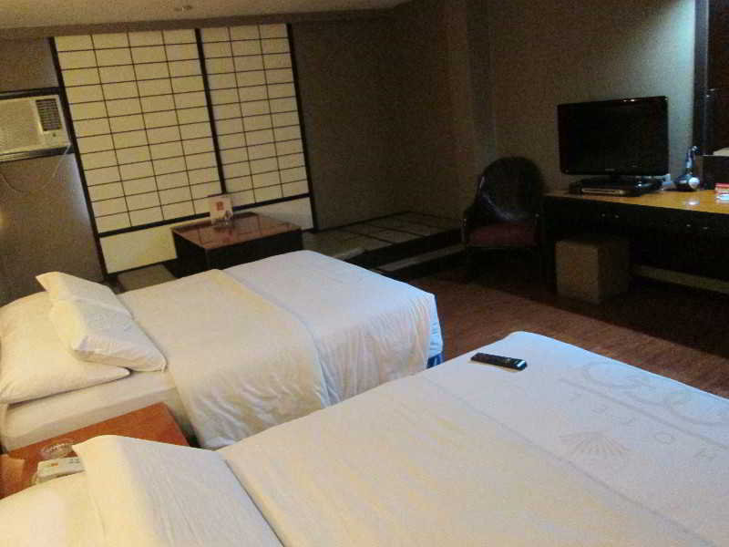 Photo of Hotel Sogo Tarlac, 2-star hotel in Tarlac